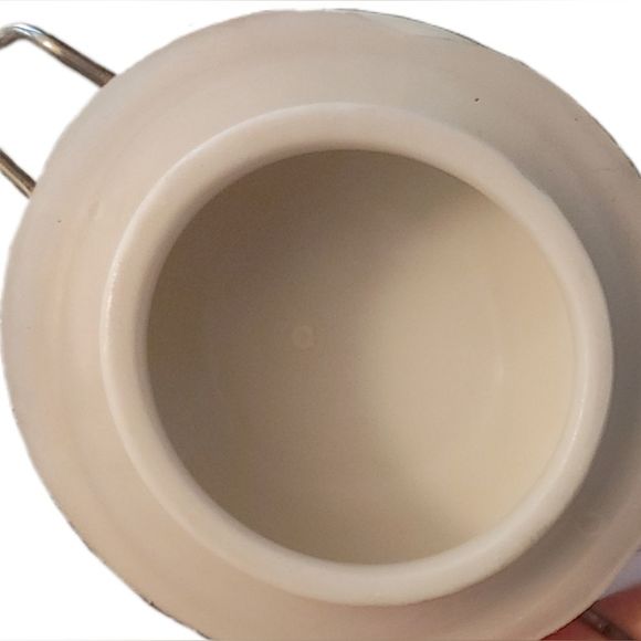 Porcelain Gnome 250ml Storage Jar - Picture 3 of 5